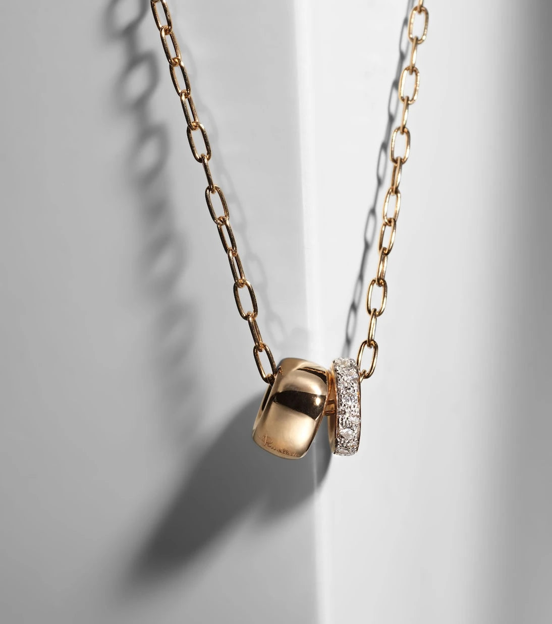 Pomellato - Iconica 18kt gold necklace with diamonds