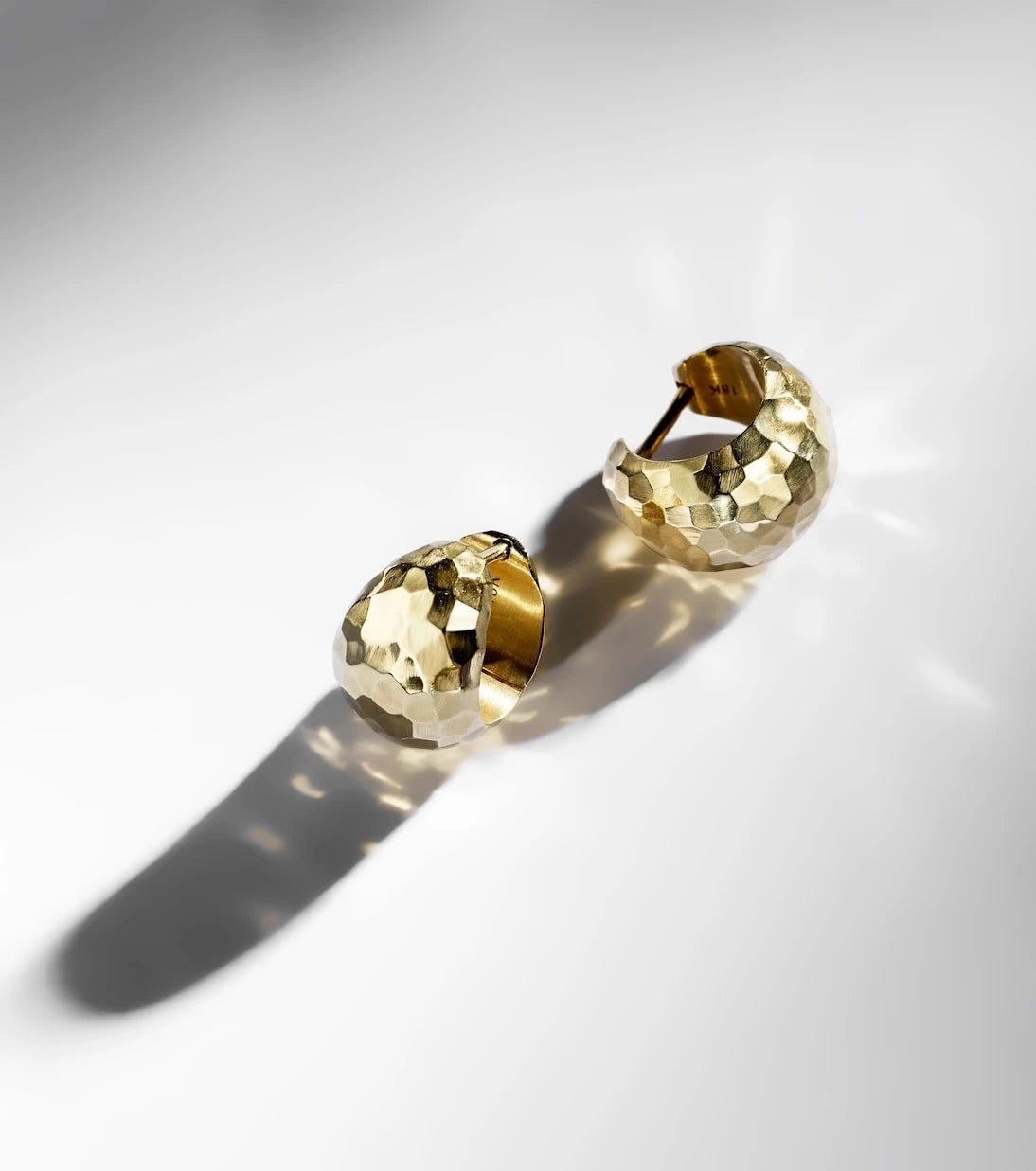 Octavia Elizabeth - Poppy 18kt gold earrings