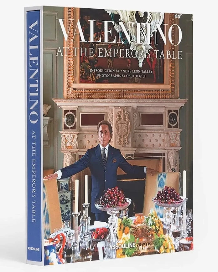 Книга Assouline Valentino: At the Emperor's Table by Valentino Garavani, English