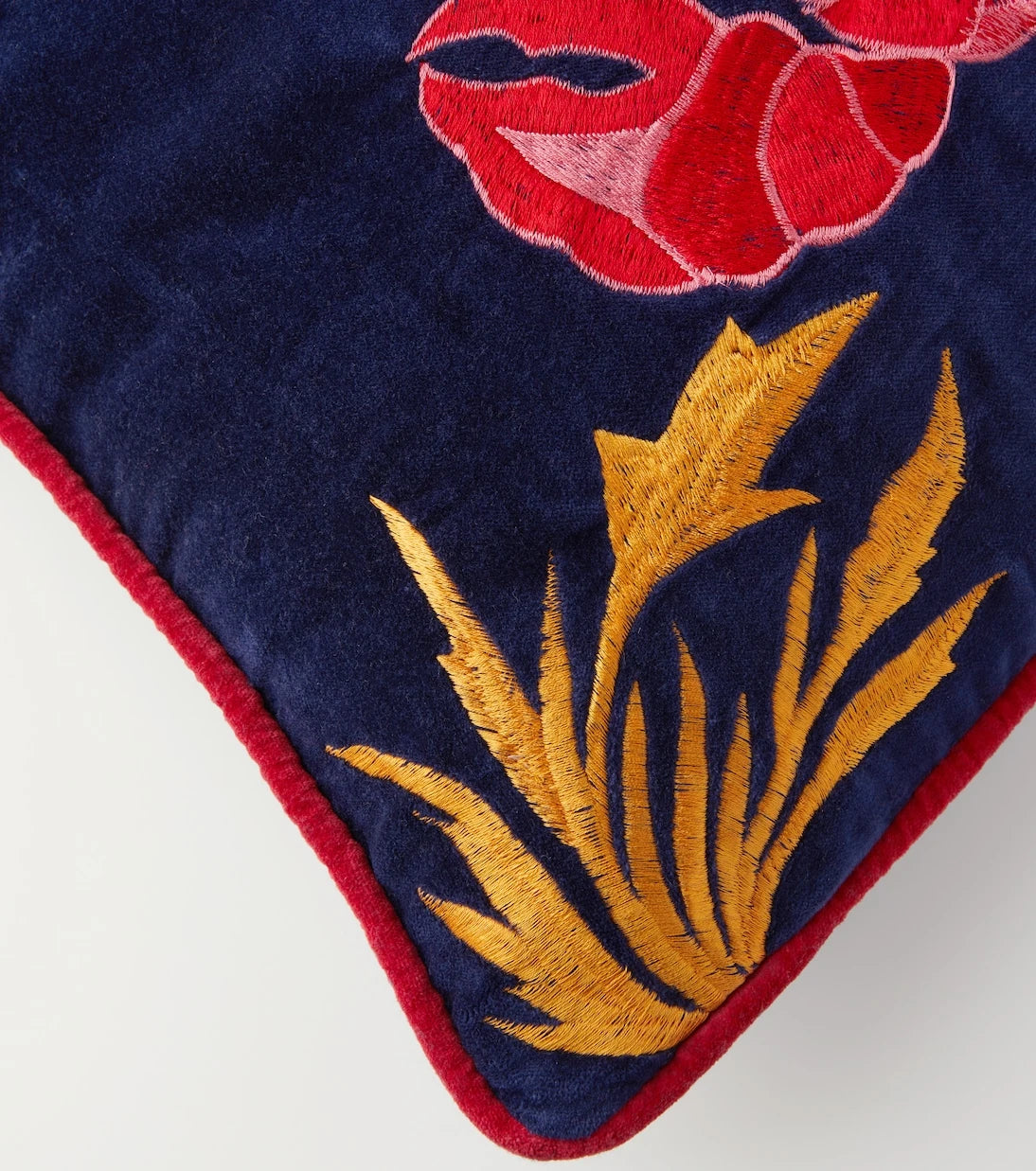 Les-Ottomans - Rock lobster embroidered cushion