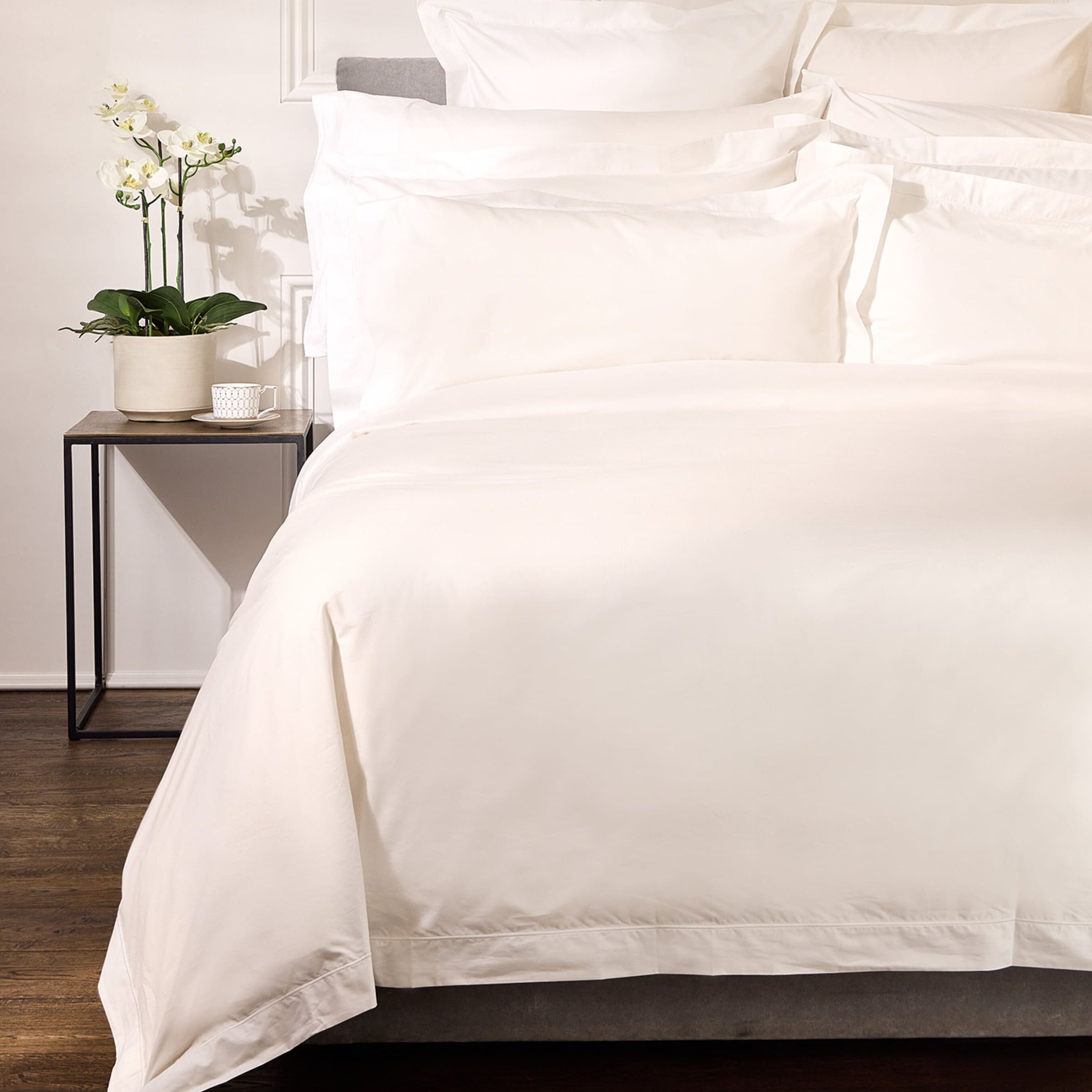 Chester Housewife Pillowcase (50cm x 75cm)