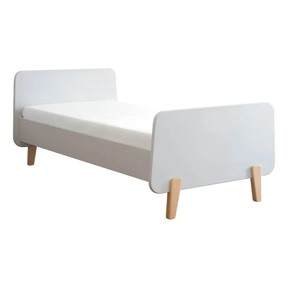 Laurette - Natural Wood MM Footed Bed | White