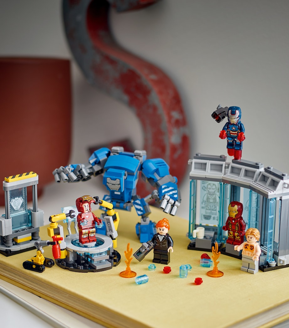 Marvel Iron Man's Laboratory: Hall of Armour Set 76315