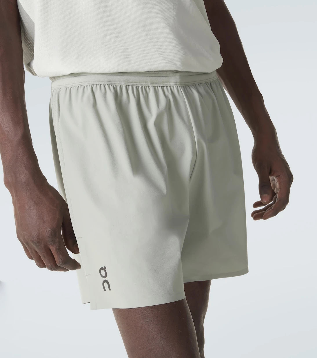 On - Logo shorts