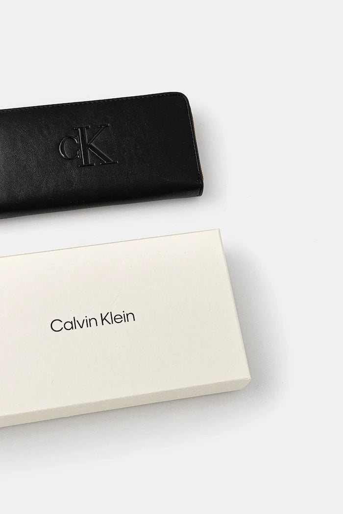 Calvin Klein kadın suni deri cüzdan