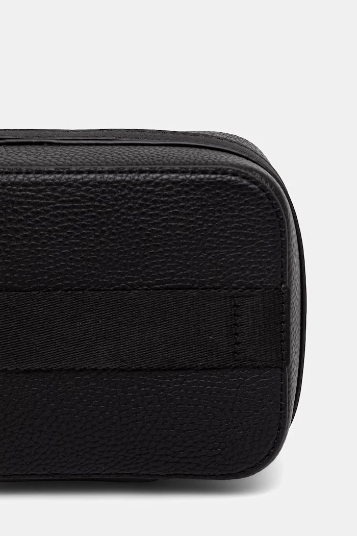 Tommy Hilfiger erkek suni deri kozmetik çantası