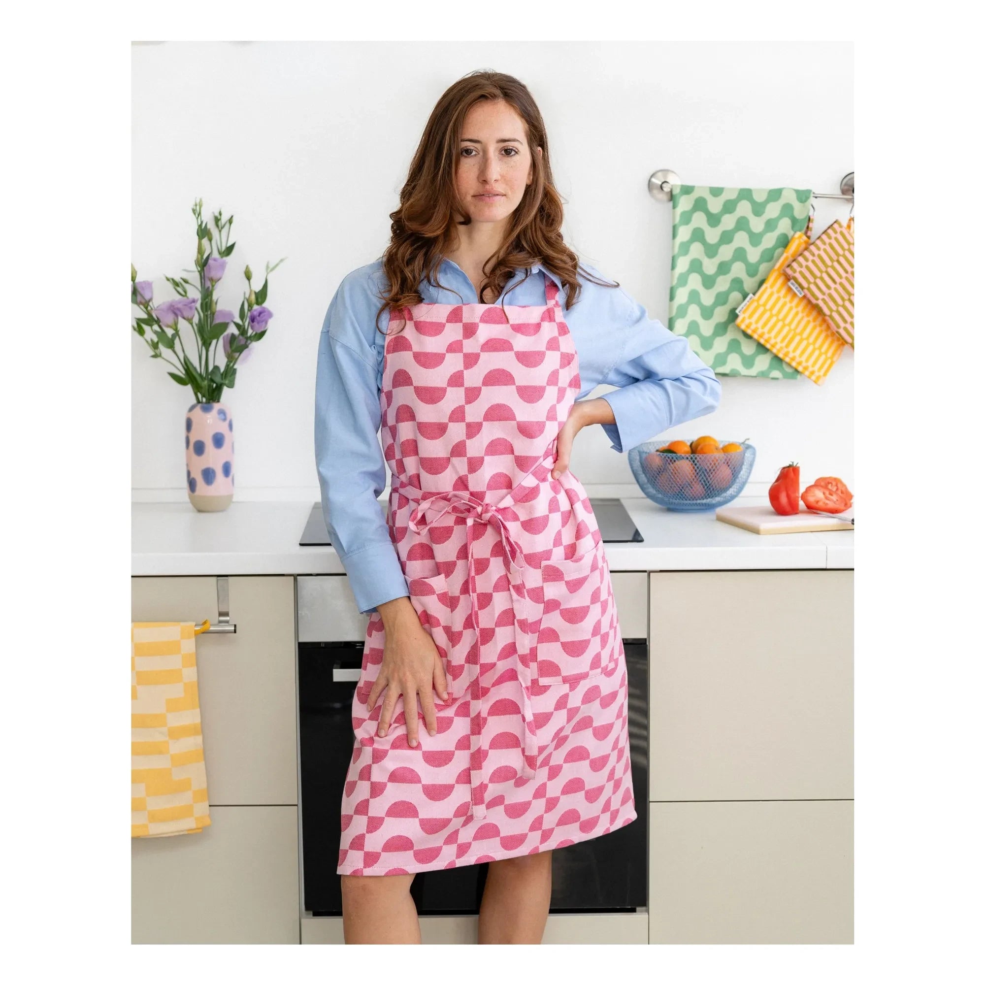 Tarta Gelatina - Cherry Flakes apron | Pink