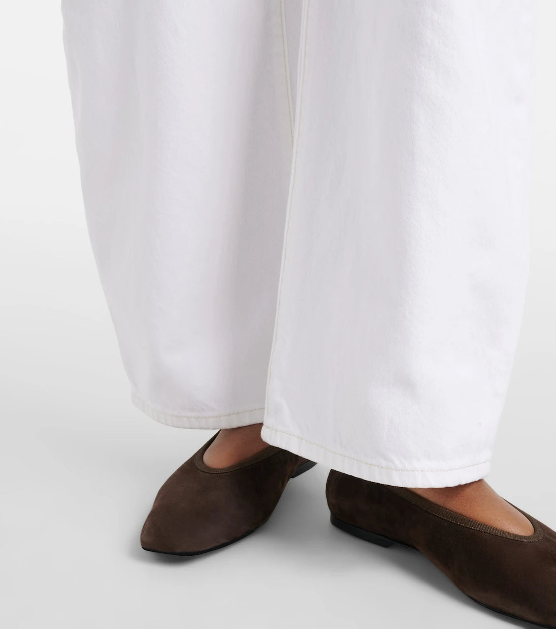 Frame - Bow barrel-leg jeans