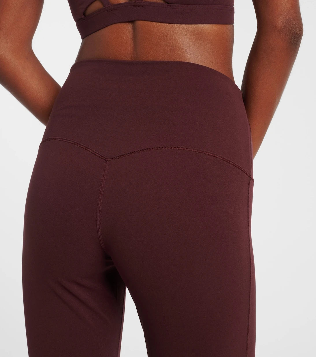 Nike - Nike Zenvy flared leggings