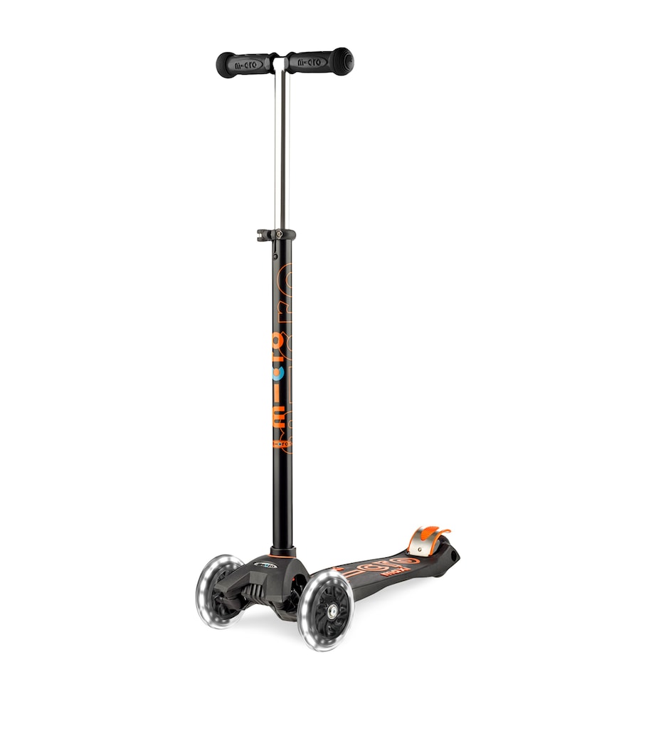 Maxi Deluxe LED Scooter
