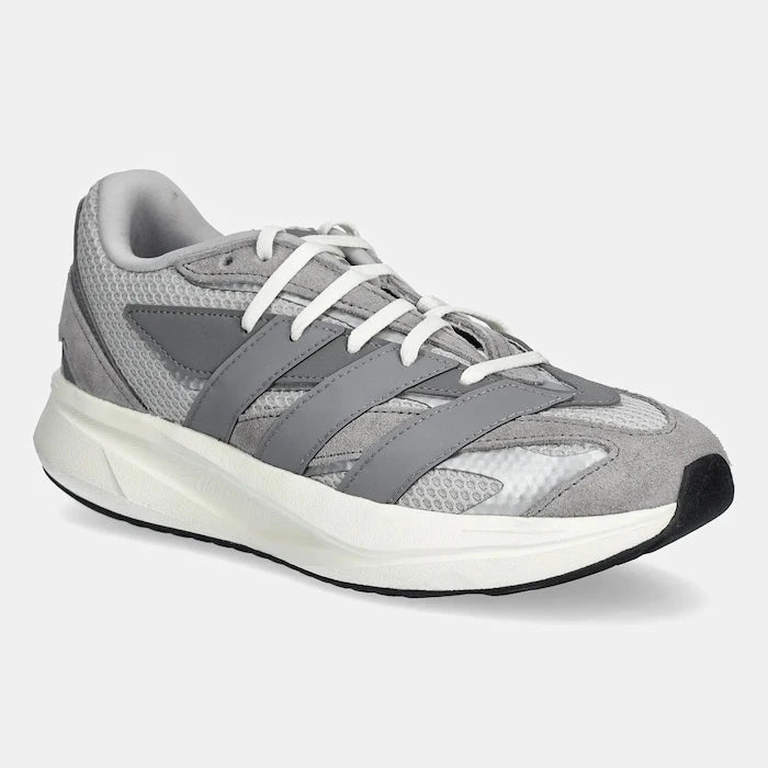 Обувки adidas LIGHTBLAZE