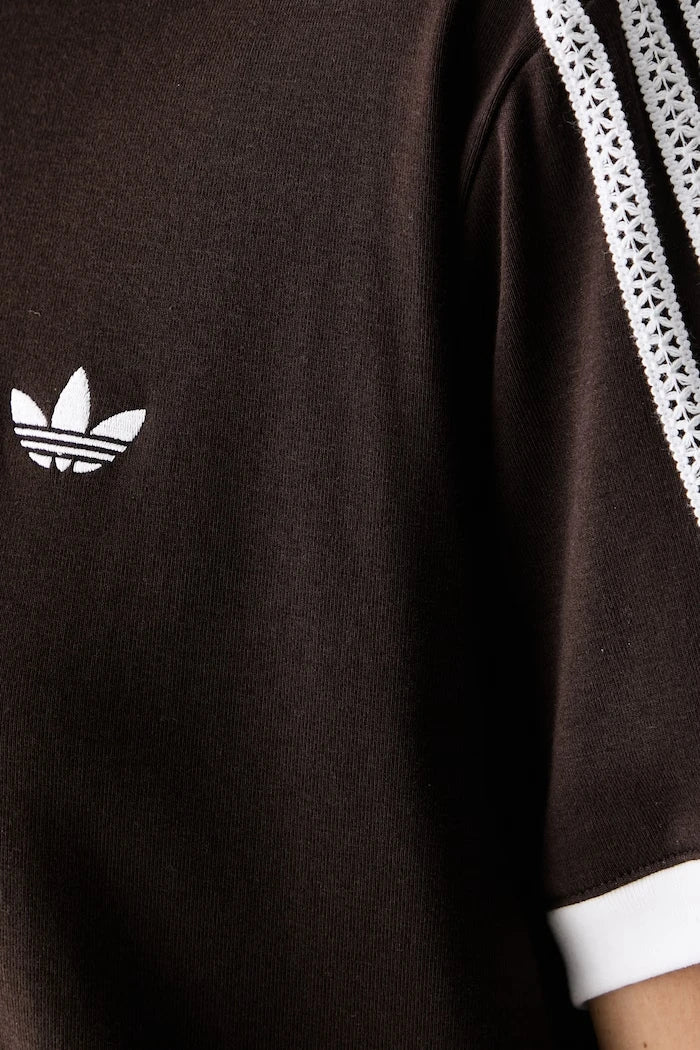 adidas Originals pamuk ve elastanlı kadın tişörtü