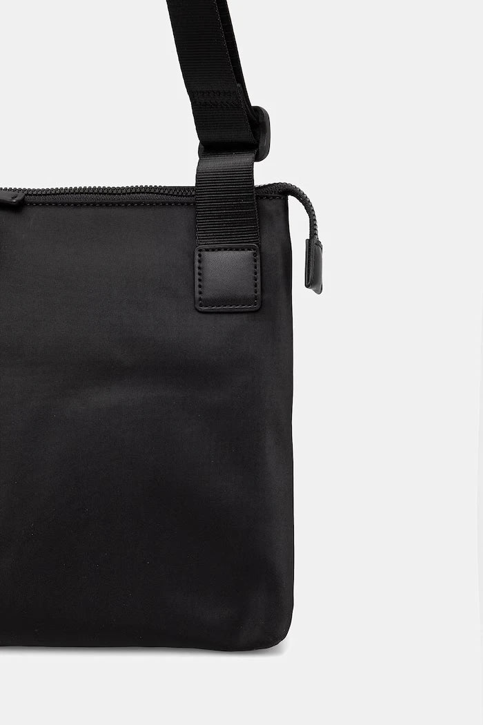 Armani Exchange мъжко сакче през рамо