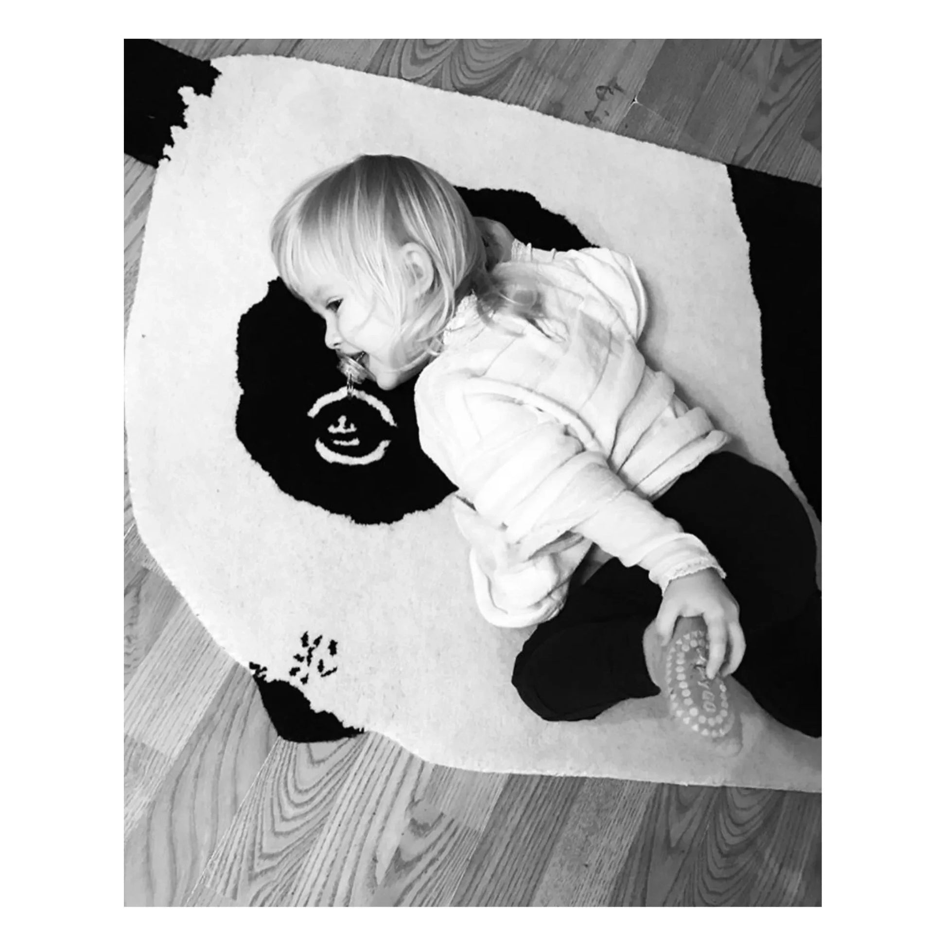 EO - Panda Woolen Rug