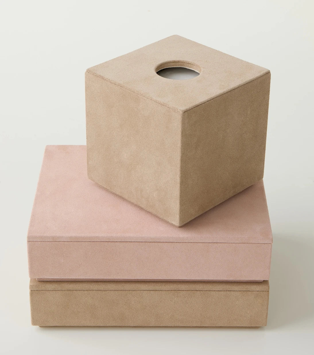Michaël Verheyden - Suede and wooden letterbox