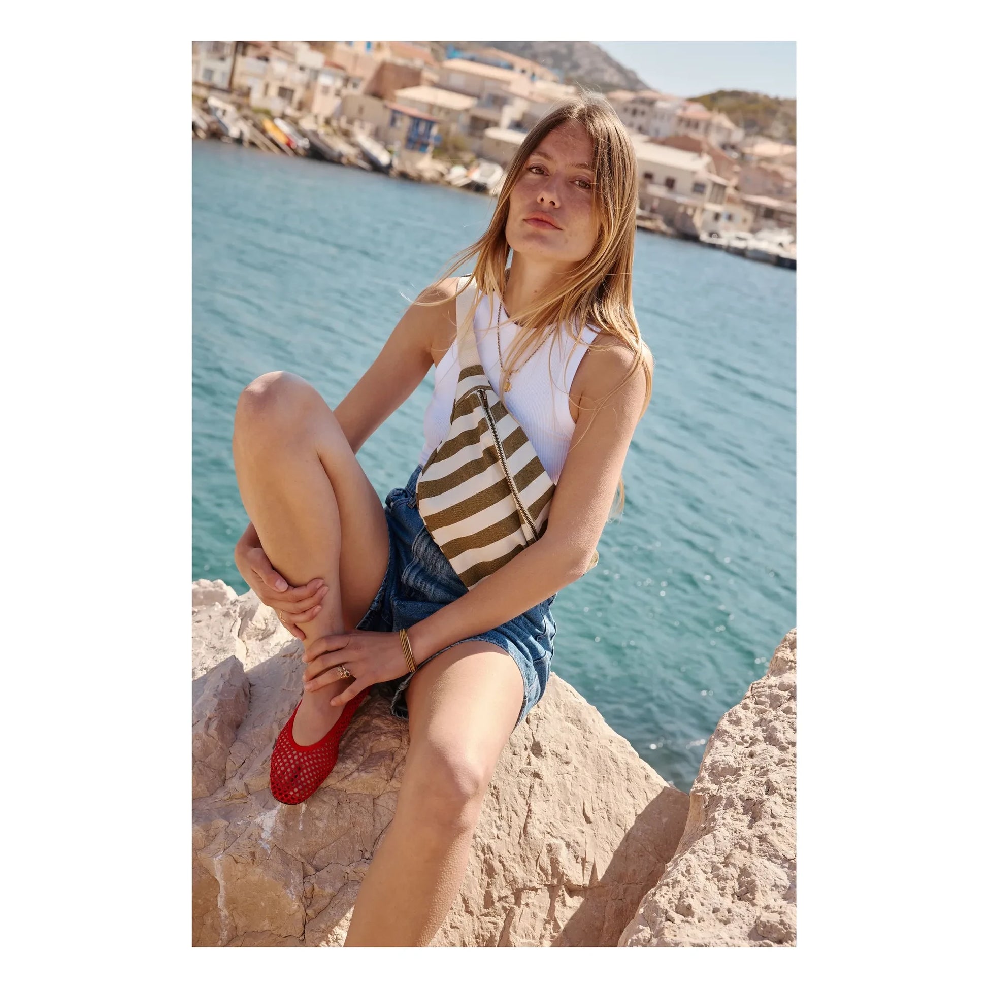 Rose in April - Striped fanny pack | Olive