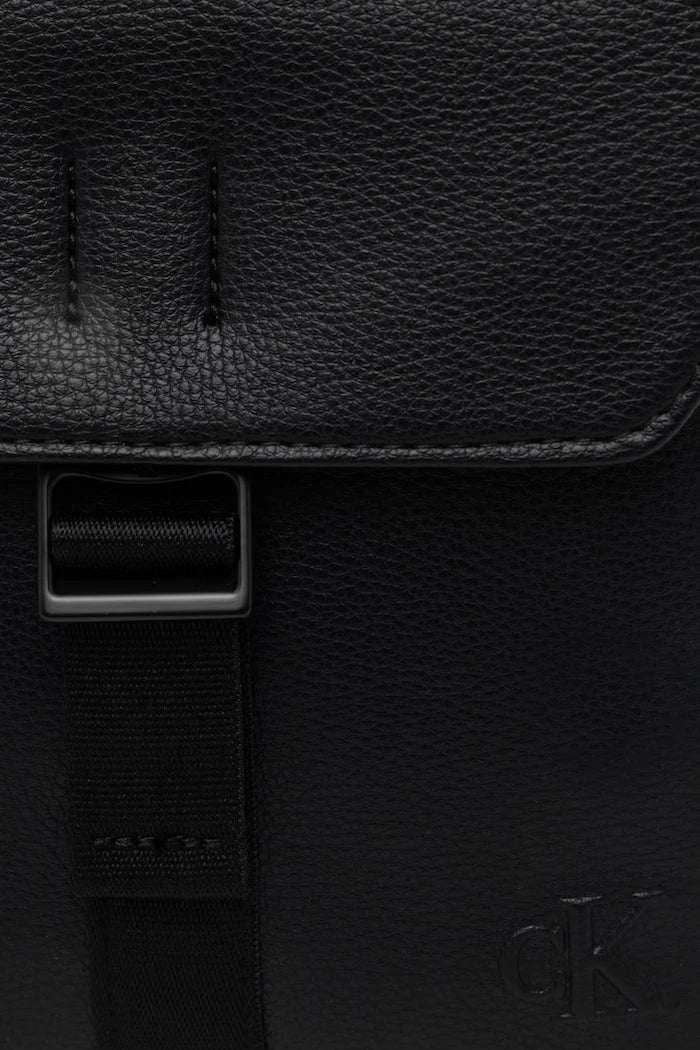 Calvin Klein erkek suni deri omuz çantası