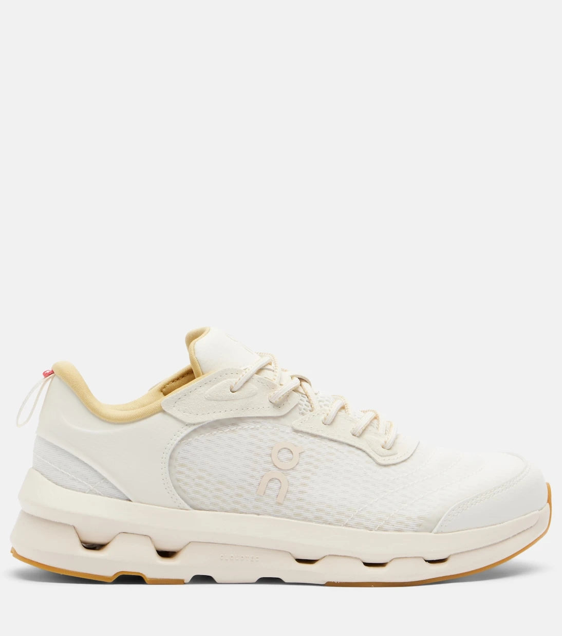 On - x Zendaya Cloudzone Moon sneakers