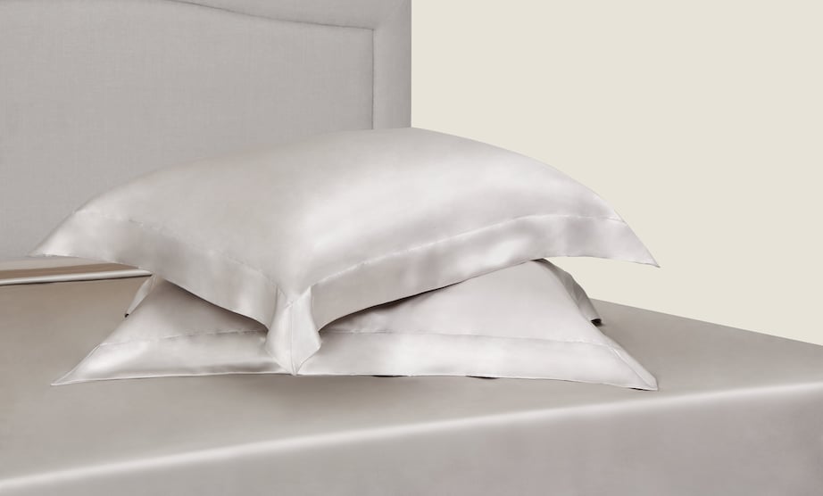 Silk Super King Fitted Sheet (180cm x 200cm)