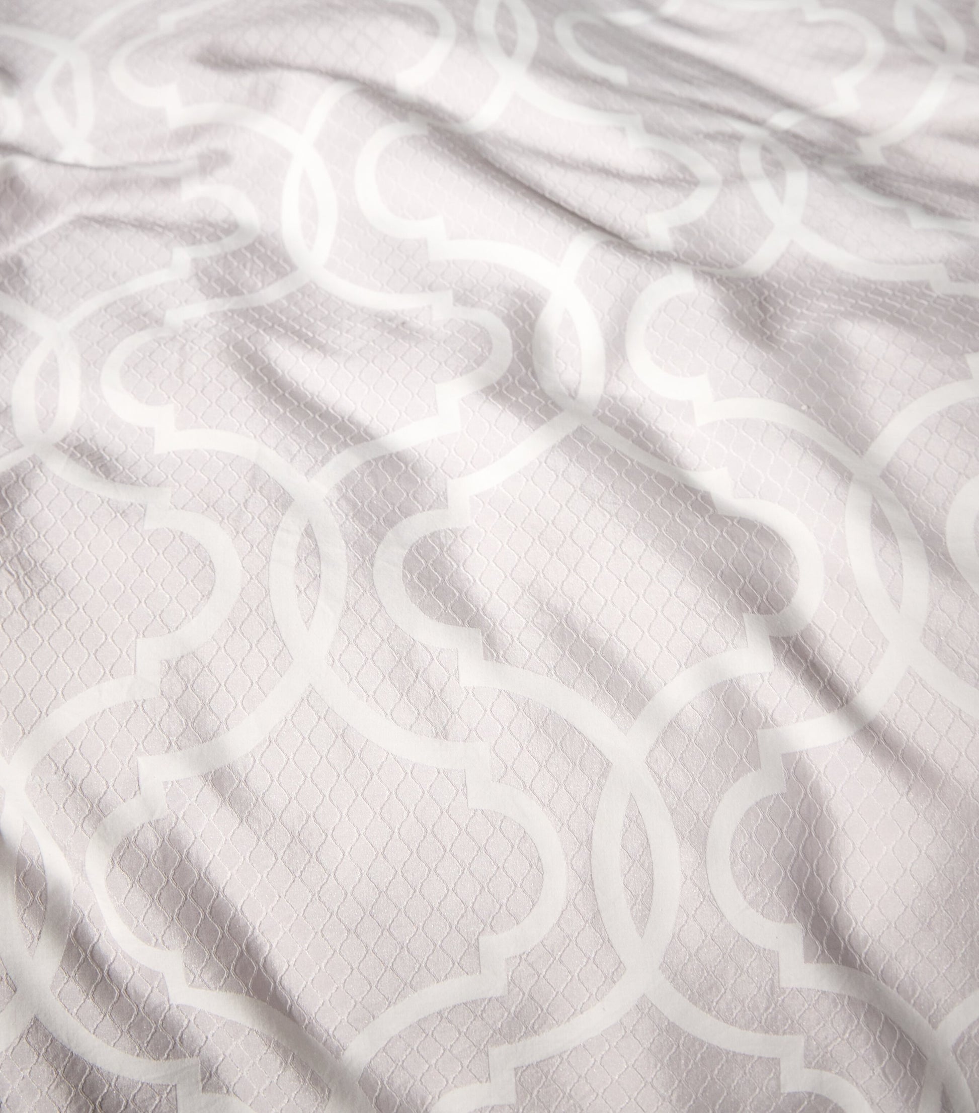 Roowa Super King Fitted Sheet (180cm x 200cm)