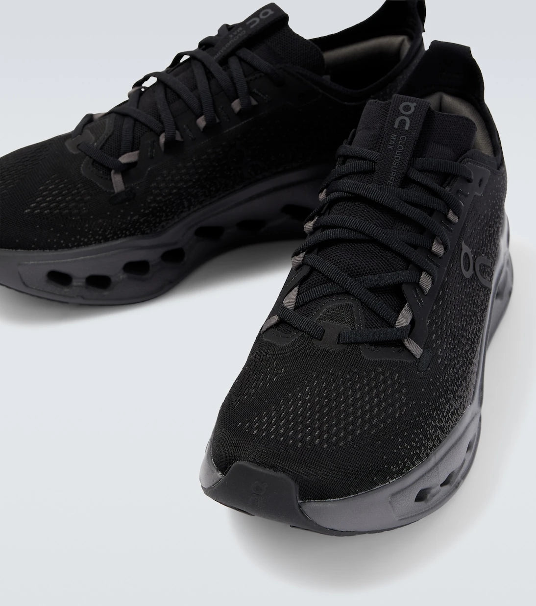On - Cloudsurfer Max running shoes