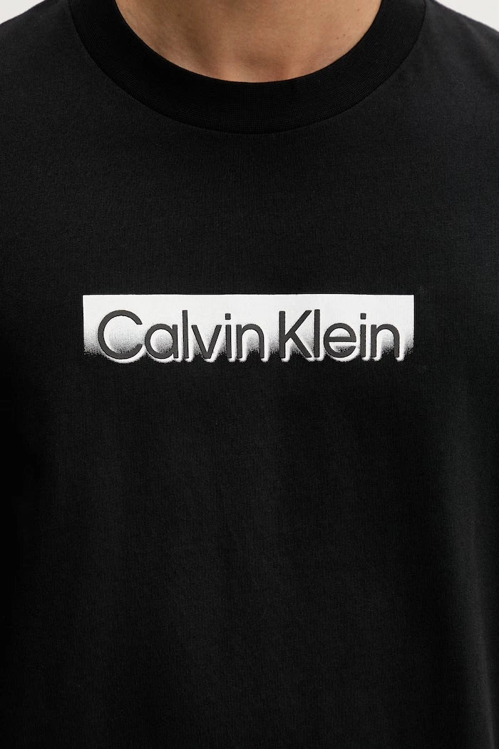 Calvin Klein Тениска мъжка от памук