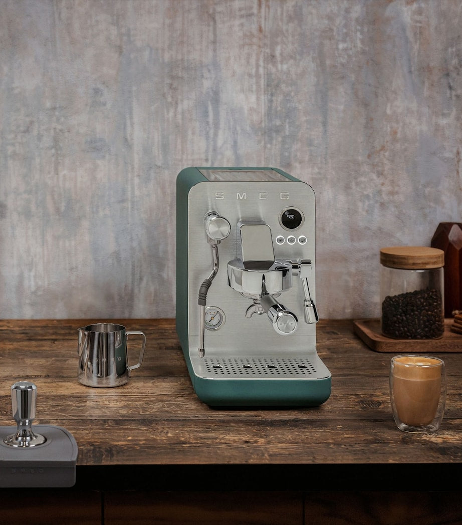 EMC02EGMUK Mini Pro Espresso Machine