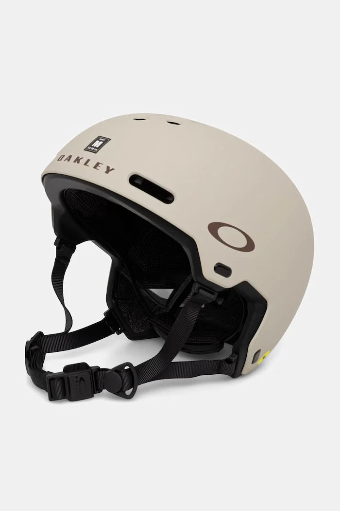 Oakley каска