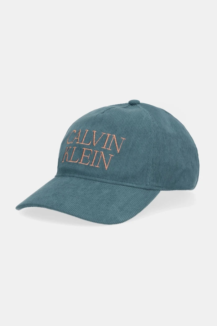Шапка с козирка Calvin Klein