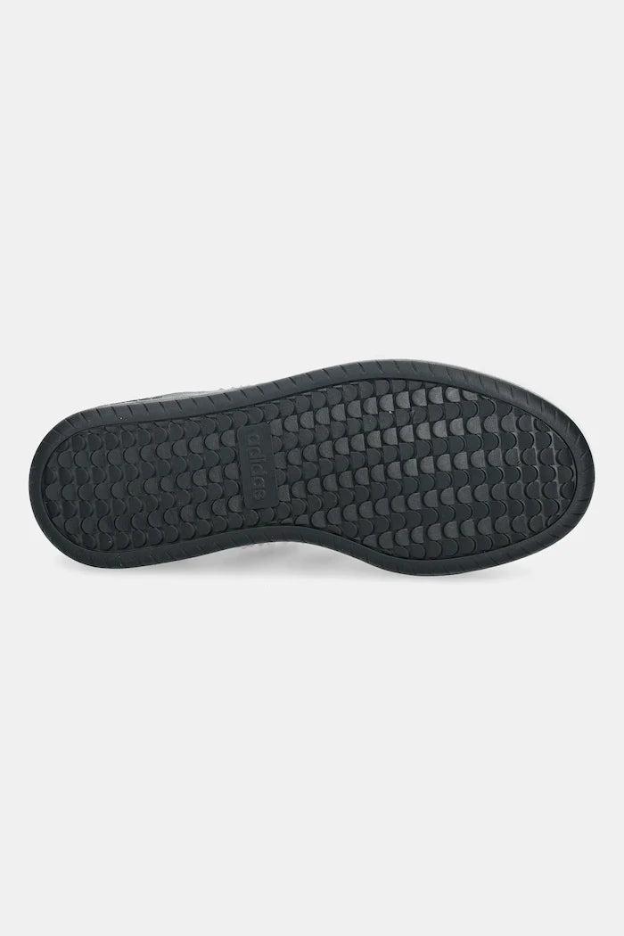 Маратонки adidas Barreda