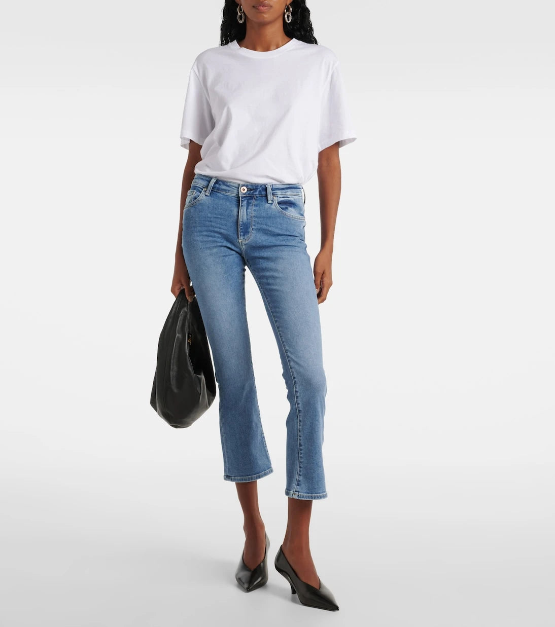 AG Jeans - بنطلون جينز جودي بقصة واسعة وقصيرة