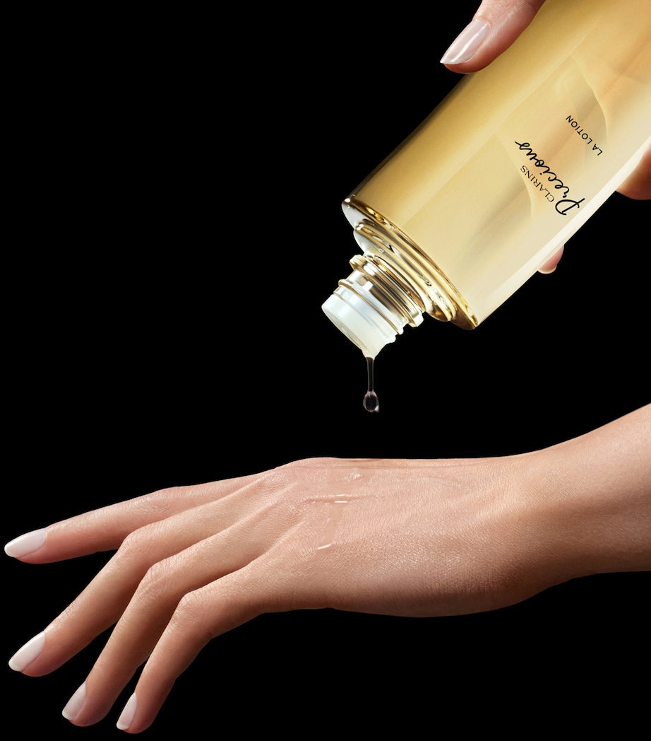 Clarins Precious La Lotion Age-Defying Treatment Essence (150ml)