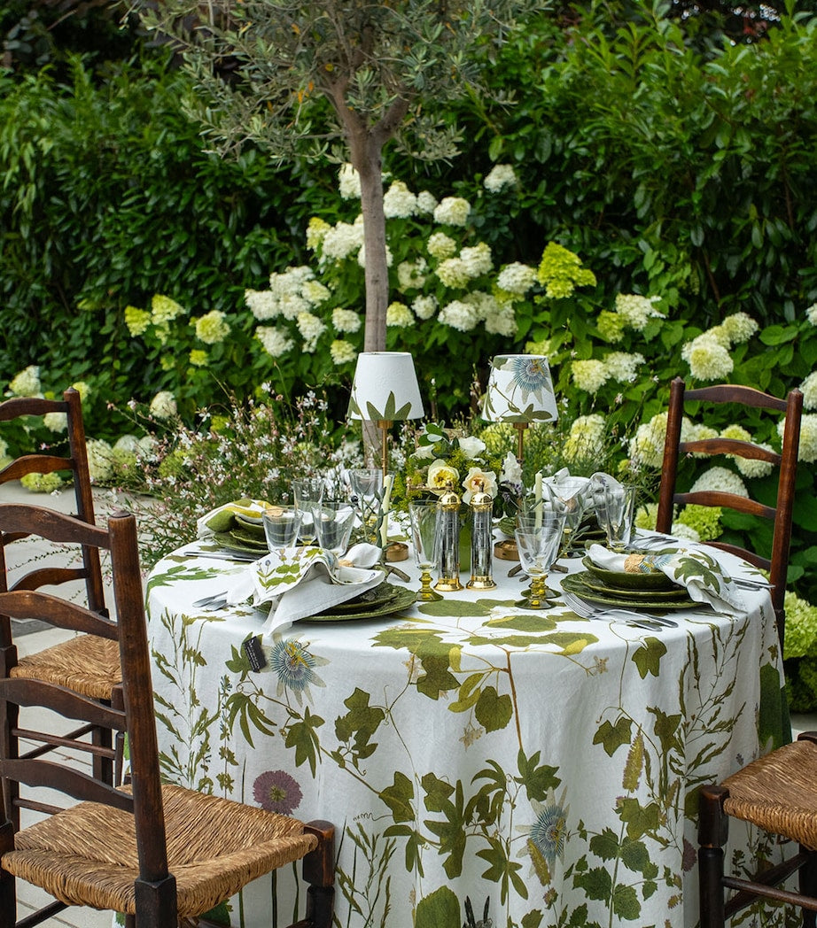 Summerill & Bishop Linen Herb Garden Round Tablecloth (260cm)