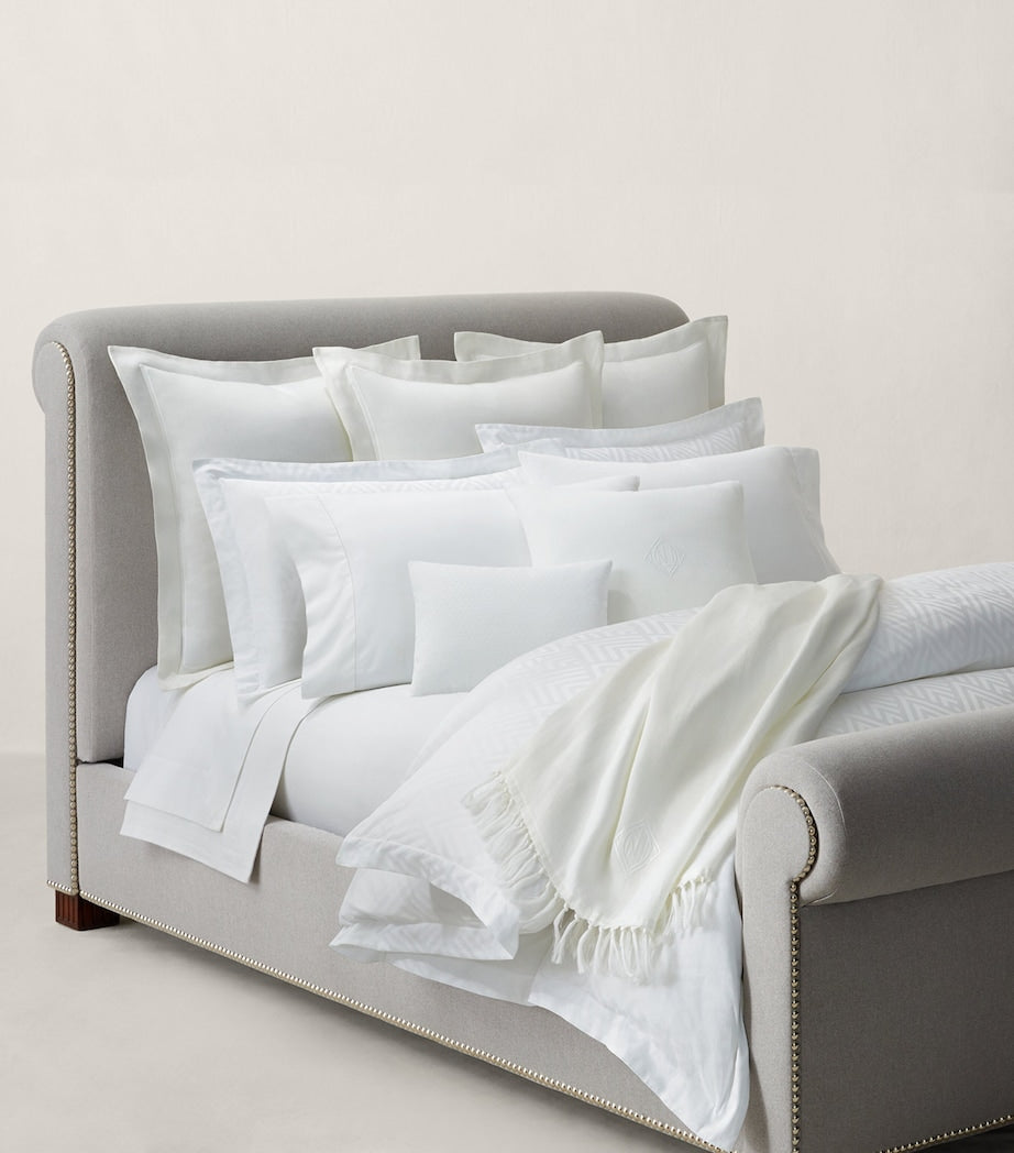 Penthouse White Square Oxford Sham Pillowcase (65cm x 65cm)