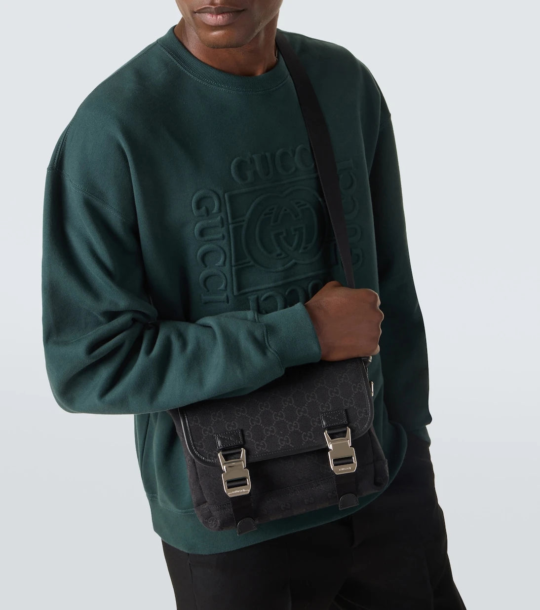 Gucci - GG messenger bag
