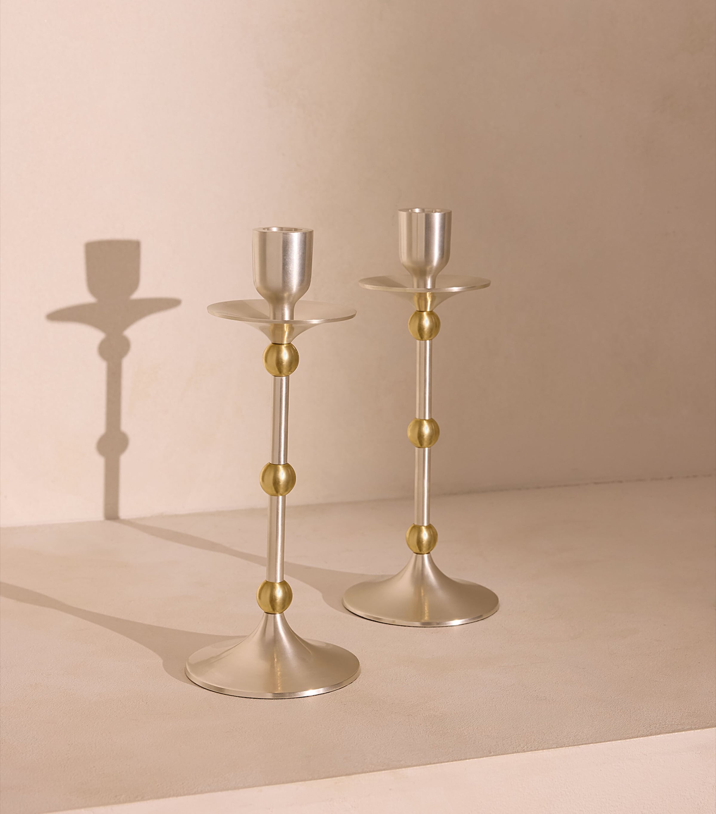 Medium Silver-Plated Cilia Candlestick Holder (25cm)