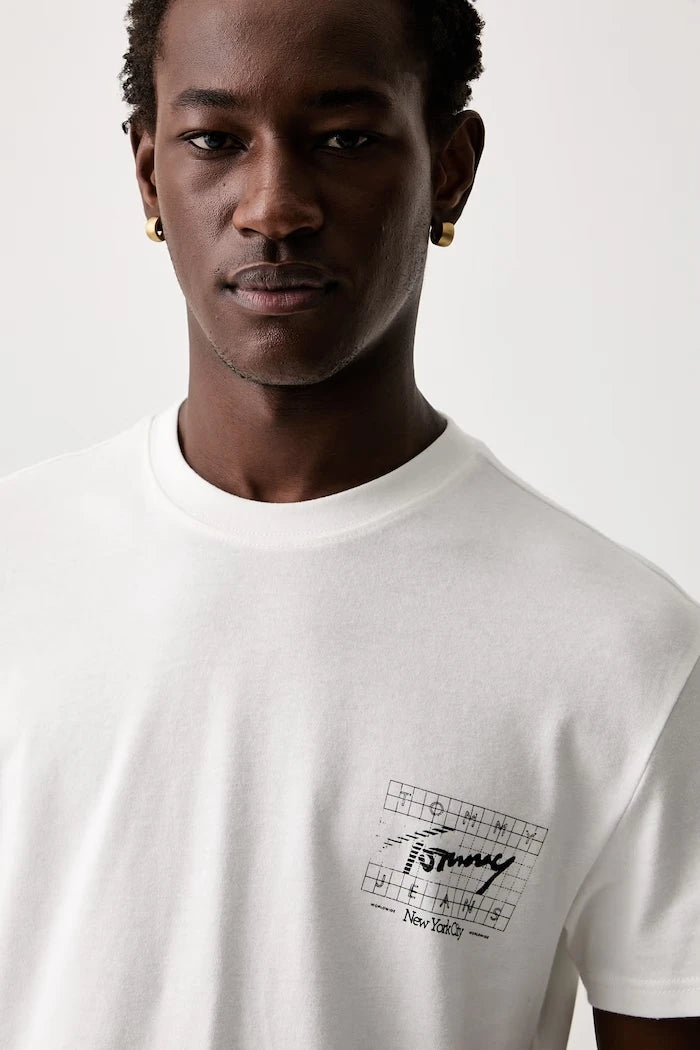 Tommy Jeans Erkek Pamuk Tişört