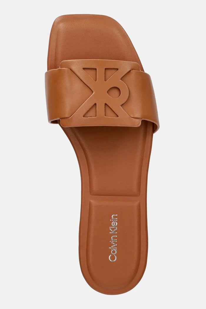 Calvin Klein чехли дамски кожени SQUARE FLAT SANDAL EMBLEM