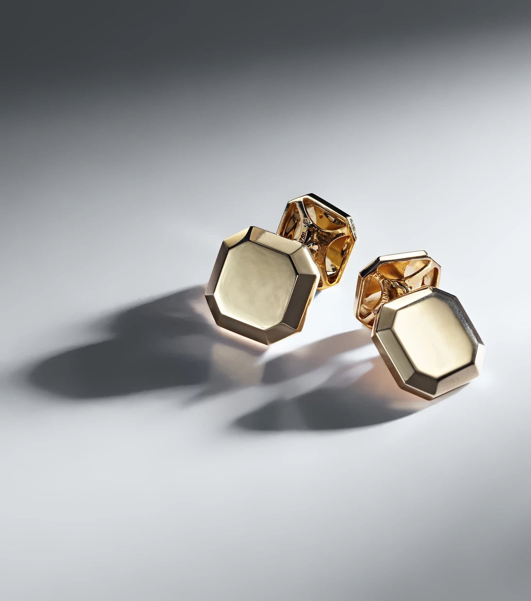 Shay Jewelry - 18kt gold cufflinks
