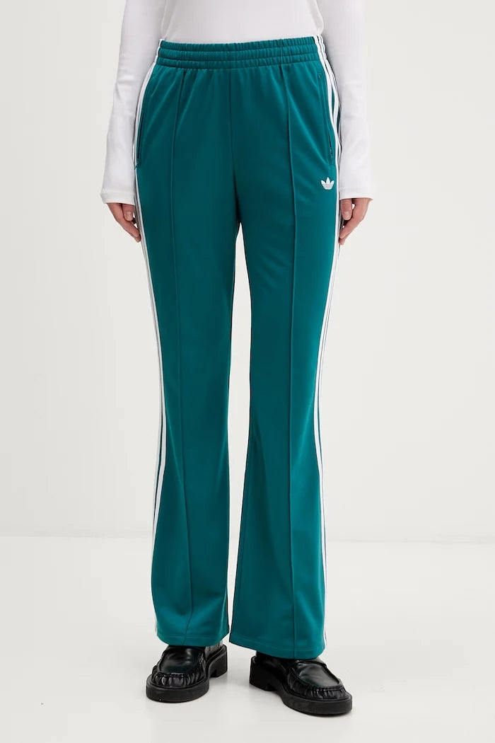 adidas Originals kadın bol paça pantolon