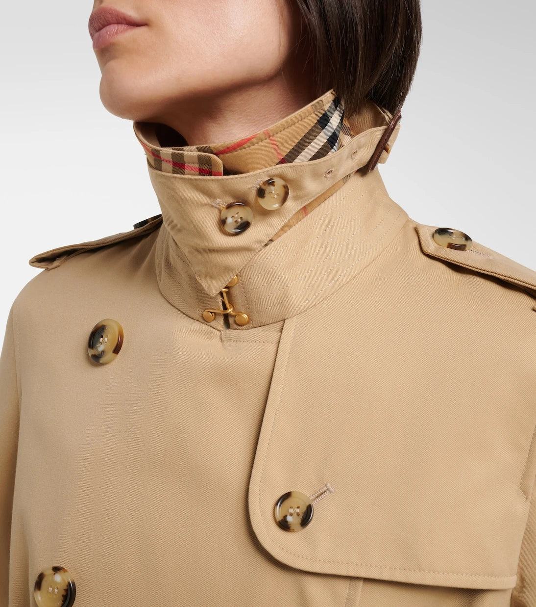 Burberry - Kensington cotton trench coat
