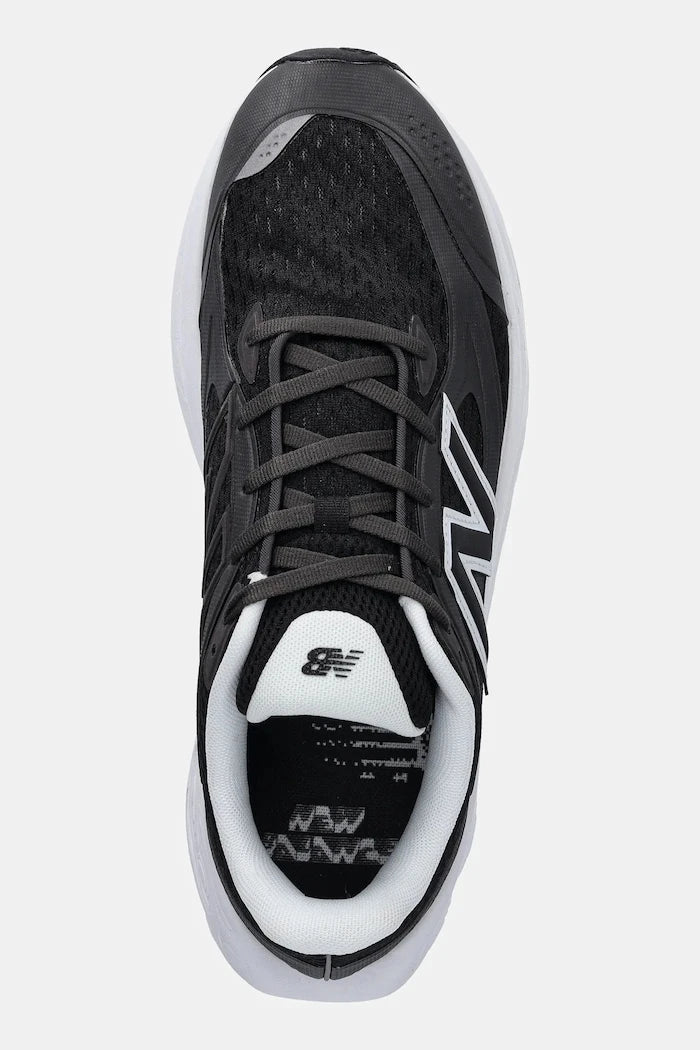 Обувки за бягане New Balance UTRN