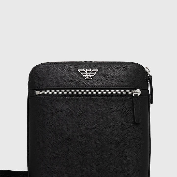 Чанта през рамо Emporio Armani