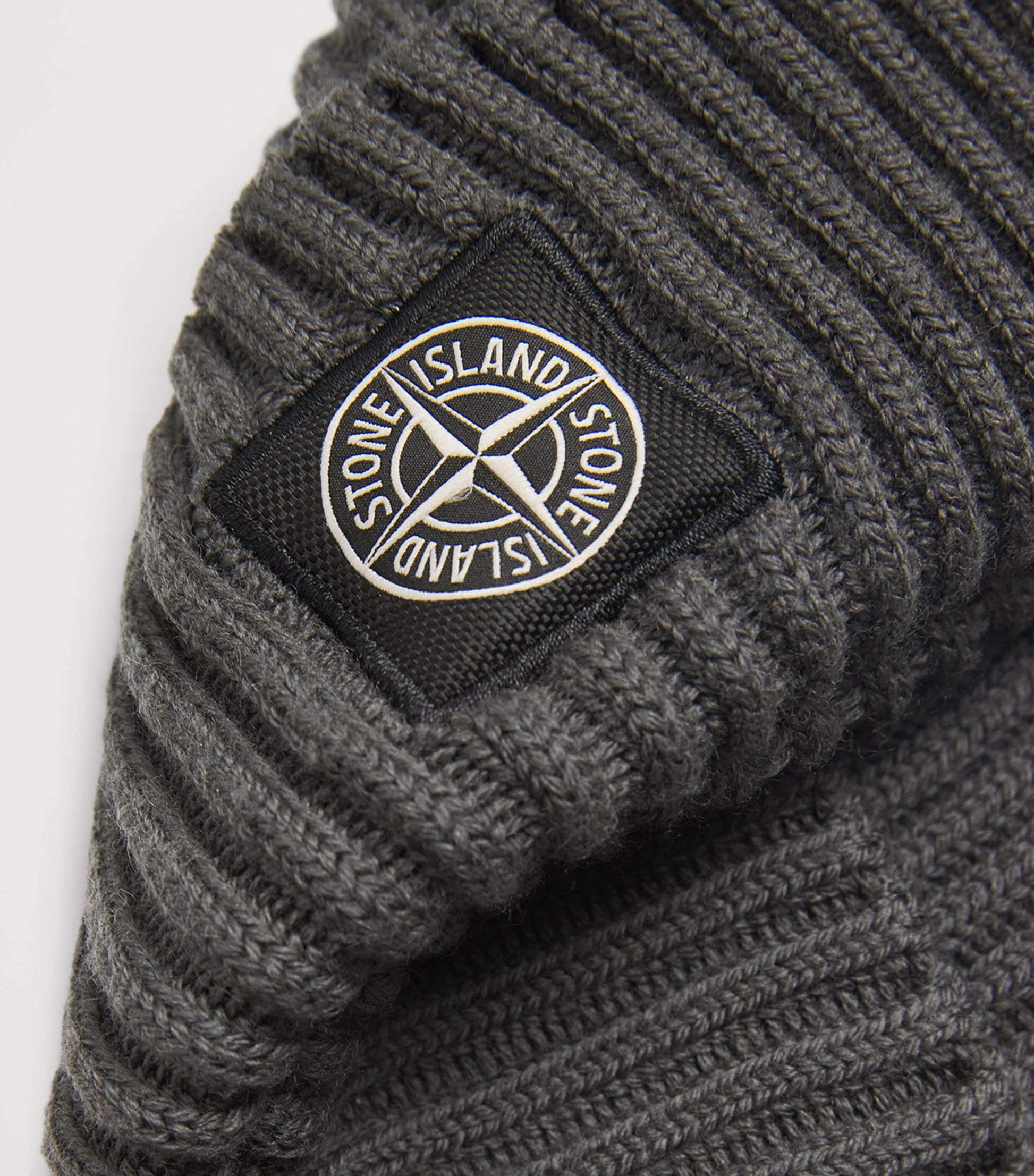 Virgin Wool Ribbed Beanie