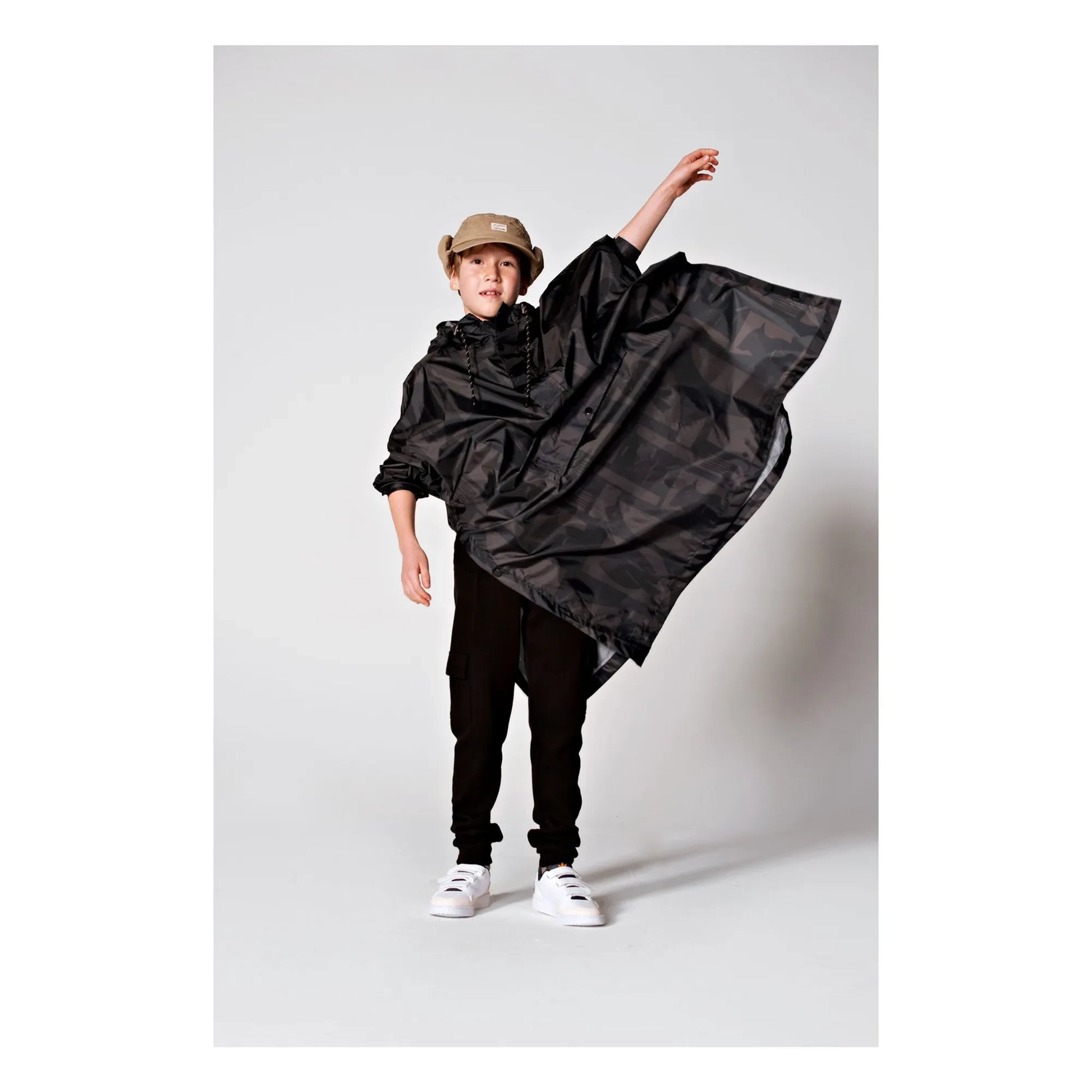 Rainkiss - Back to Black raincoat | Black