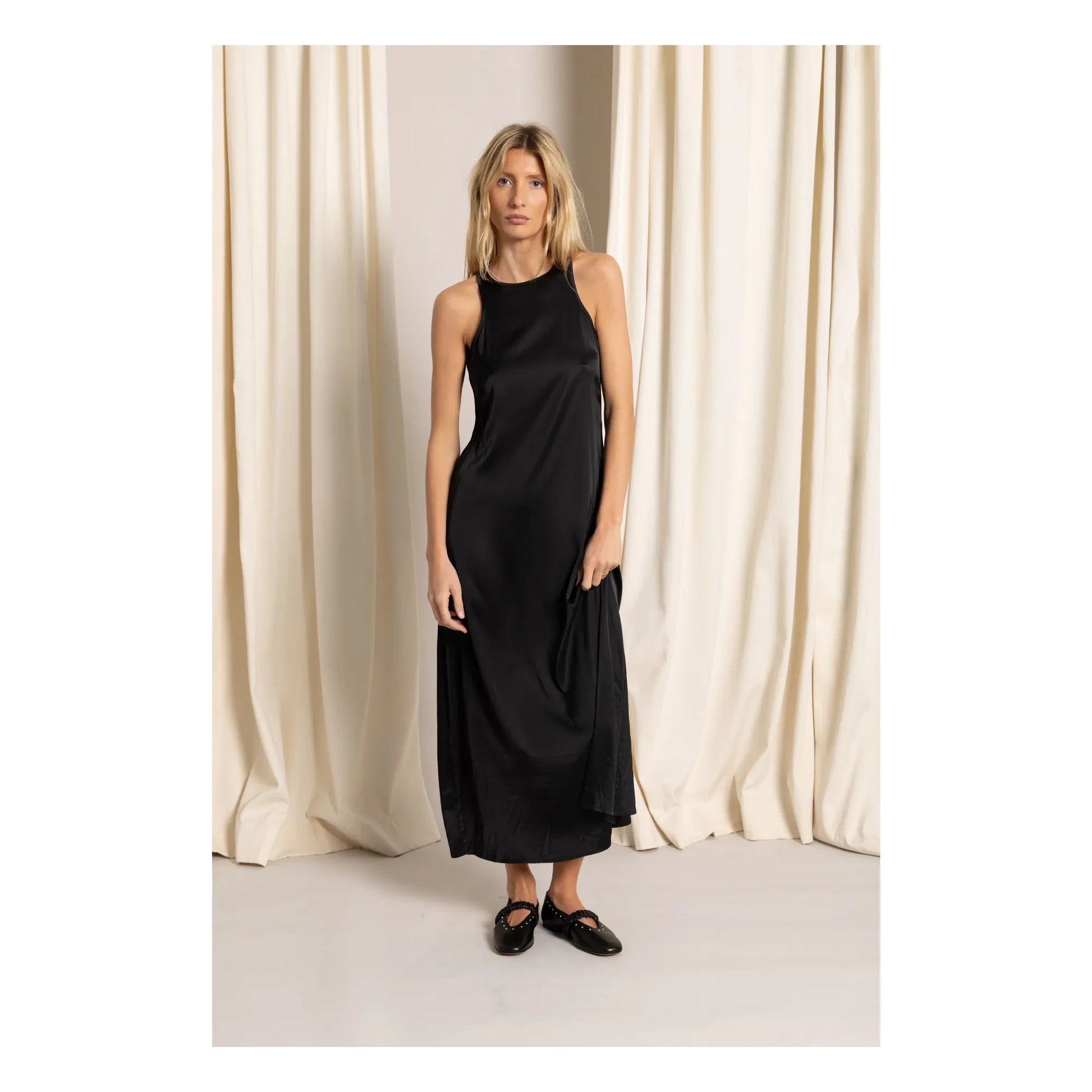 Smallable Woman - Zelie Satinée Dress | Black