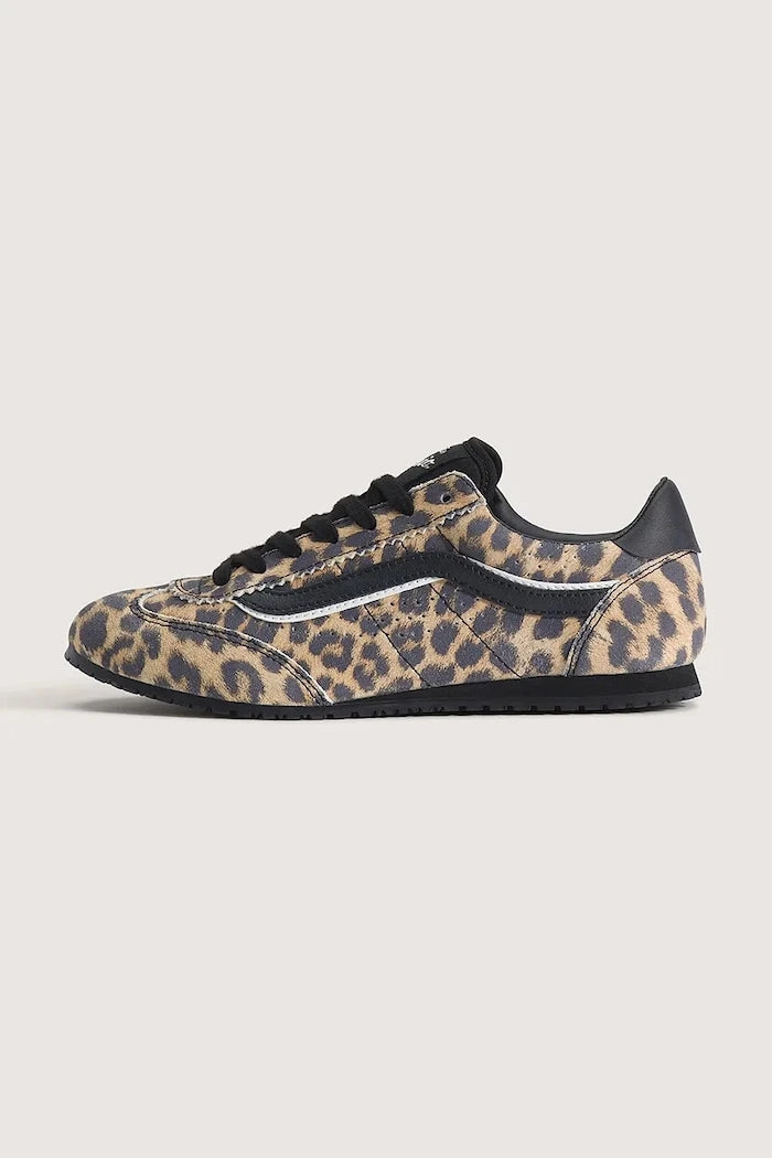 Vans Super Lowpro маратонки дамски от велур