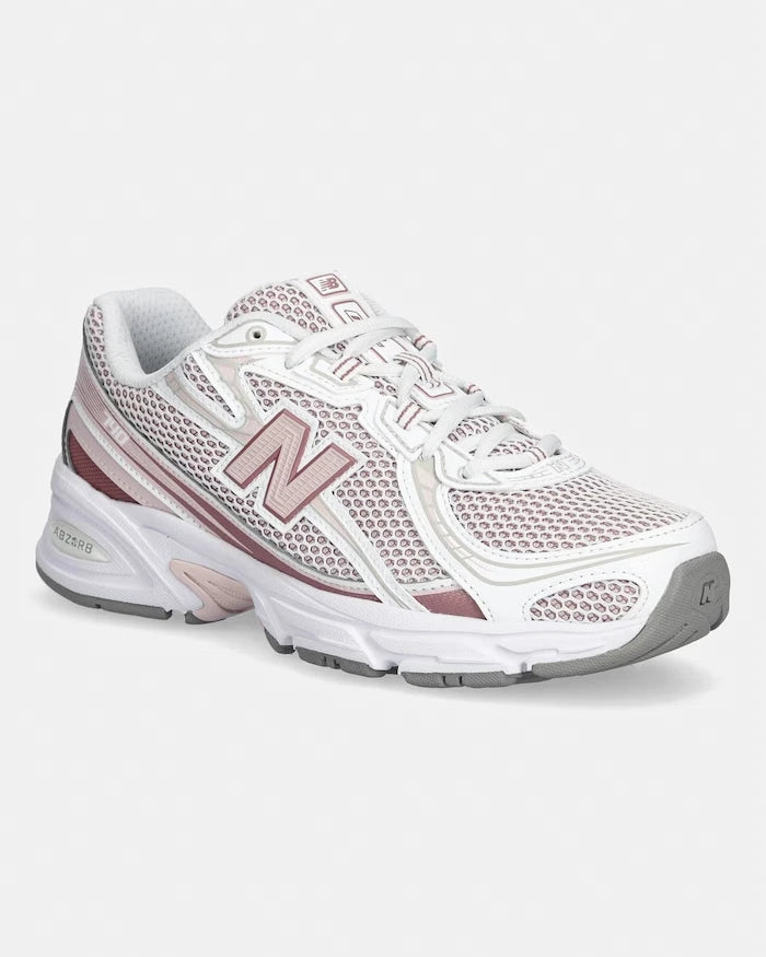 New Balance 740 Women's Sneakers