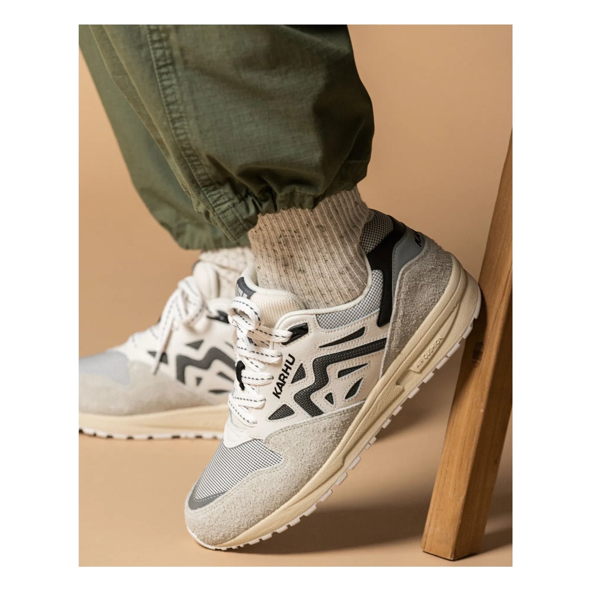 Karhu - Basket Legacy 96  | Khaki