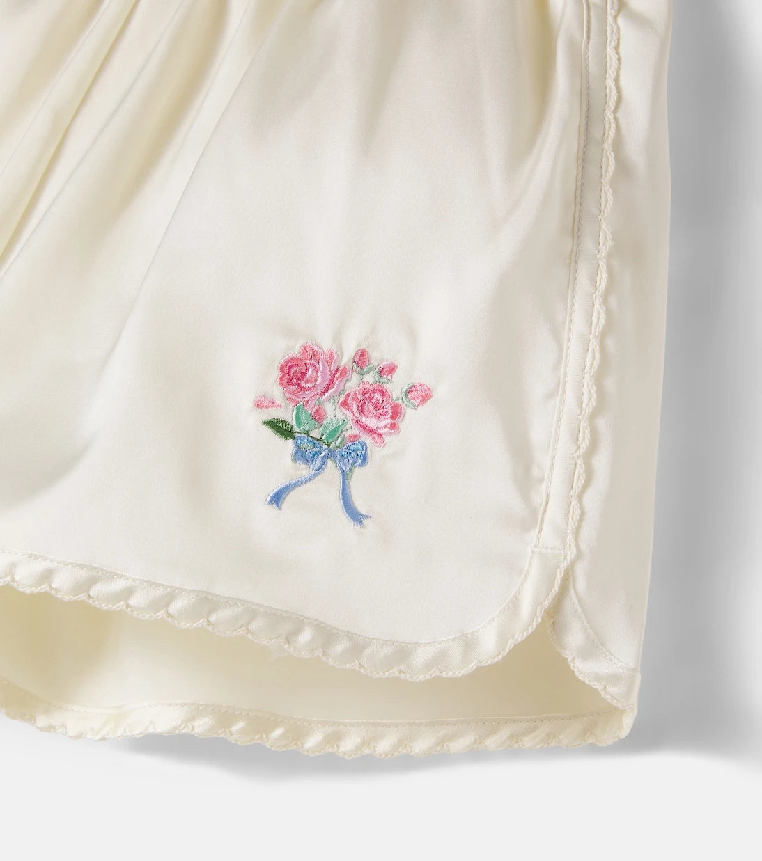 Konges Sløjd - Sheeny embroidered scalloped shorts